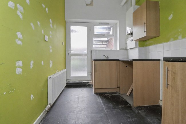 24 Imeary Street, South Shields, Tyne and Wear, NE33 4EG 2