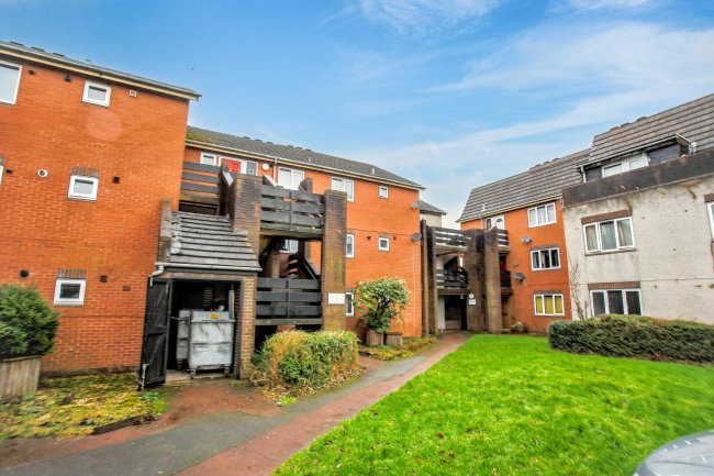 61 The Paddock, Fulwood, Preston, Lancashire, PR2 8GL 1