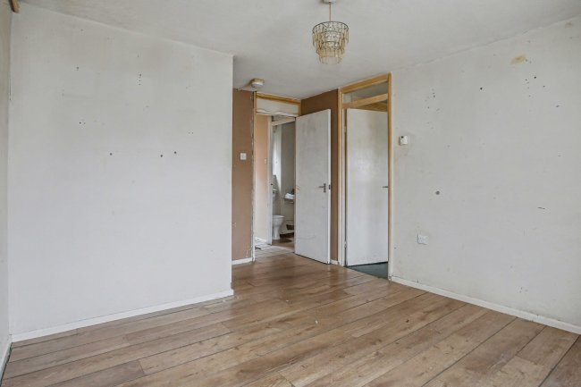 7 Fell View, Chorley, Lancashire, PR6 0NT 9