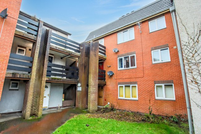 57 The Paddock, Fulwood, Preston, Lancashire PR2 8GL 2