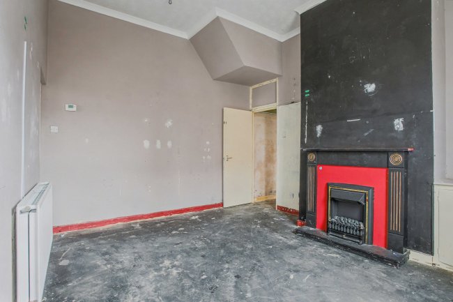 33A Charnock Street, Preston, Lancashire, PR1 6DR 7