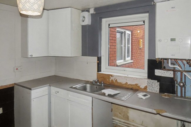 48 Fell View, Chorley, Lancashire, PR6 0NU 8