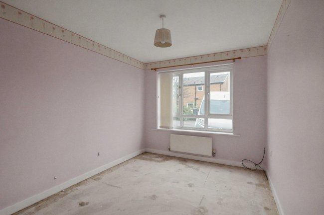 6 Kenninghall View, Norfolk Park, Sheffield, S2 3WX 9