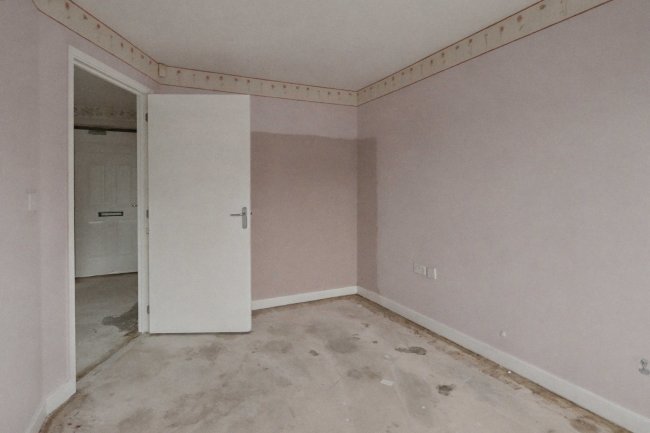 6 Kenninghall View, Norfolk Park, Sheffield, S2 3WX 9