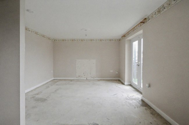 6 Kenninghall View, Norfolk Park, Sheffield, S2 3WX 9