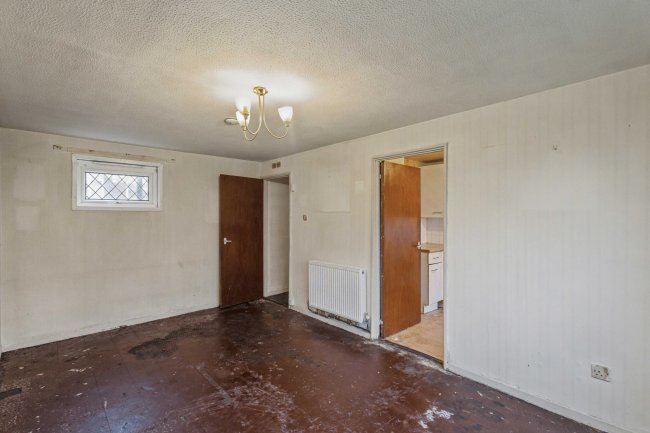 9 Hawkshead Way, Hawkshead, Bradford, West Yorkshire, BD5 0TN 5