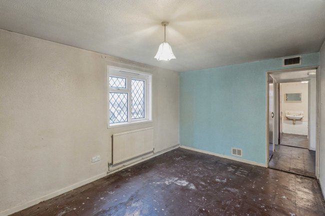 9 Hawkshead Way, Hawkshead, Bradford, West Yorkshire, BD5 0TN 5