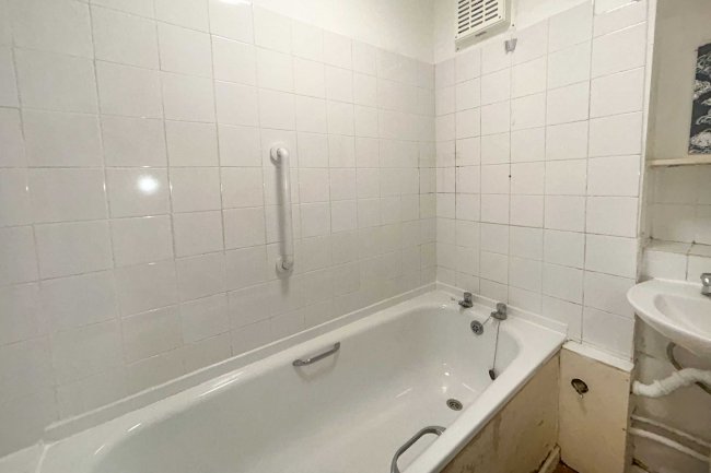 48 Dryden Street, Nottingham, Nottinghamshire, NG1 4EY 4