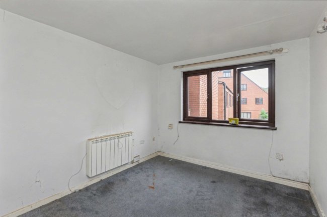 Flat 49 Quartercroft, Pyramid Close, Weston Favell, Northampton NN3 8DP 6