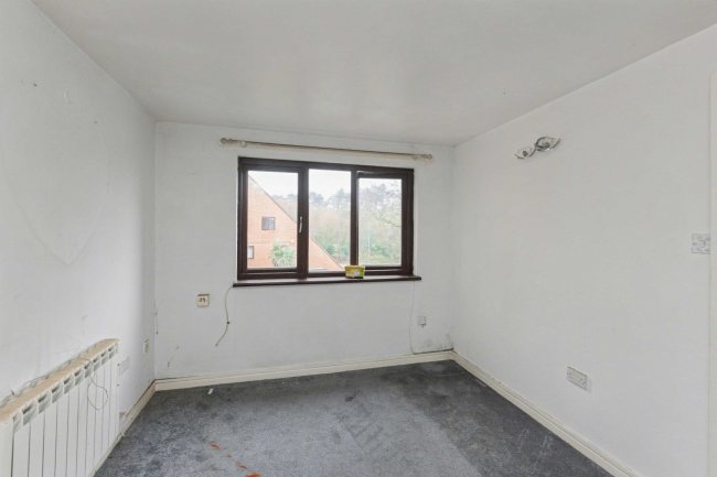 Flat 49 Quartercroft, Pyramid Close, Weston Favell, Northampton NN3 8DP 6