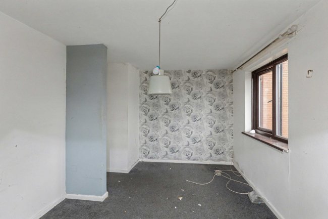 Flat 49 Quartercroft, Pyramid Close, Weston Favell, Northampton NN3 8DP 6