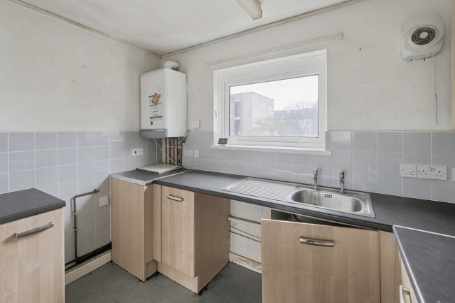 Flat 28 Bodmin Court, Bellamy Road, Mansfield, NG18 4QA 5