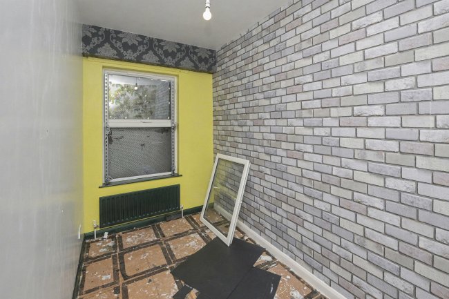 45 St Louis Road, Norwood, London SE27 9QJ 3