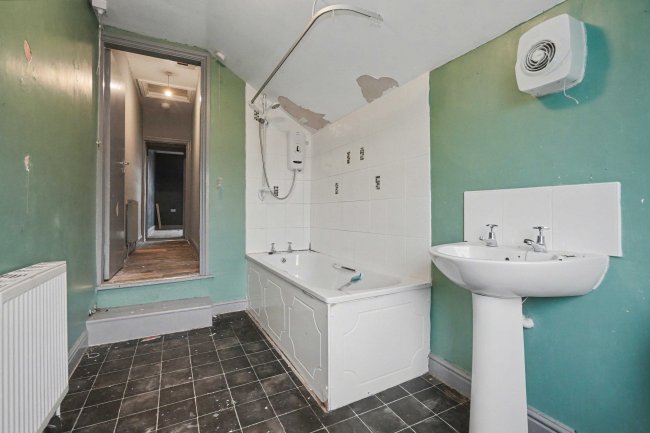 74 Sutherland Road, Normanton, Derby, DE23 8RW 4