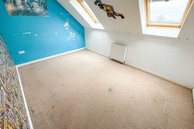 17 Little Meadow Close, Ilkeston, Derbyshire, DE7 8YH 5