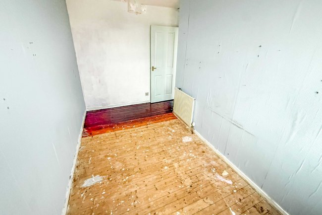 28 Dale Park Avenue, Kilburn, Derbyshire, DE56 0PR 1