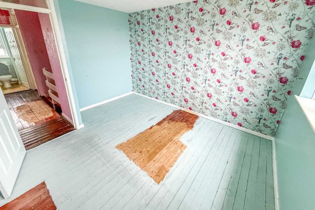 28 Dale Park Avenue, Kilburn, Derbyshire, DE56 0PR 1