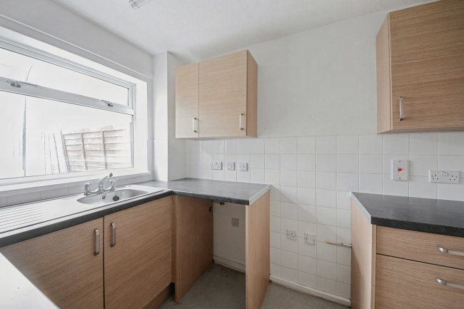 24 Knowles Avenue, Warboys, Huntingdon, Cambridgeshire, PE28 2ST 9