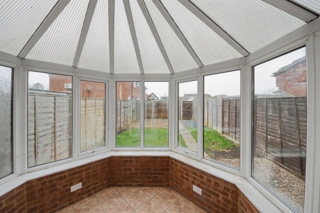 24 Knowles Avenue, Warboys, Huntingdon, Cambridgeshire, PE28 2ST 9