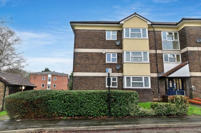 Flat 80 Monks Way, Southampton, SO18 2LP 7