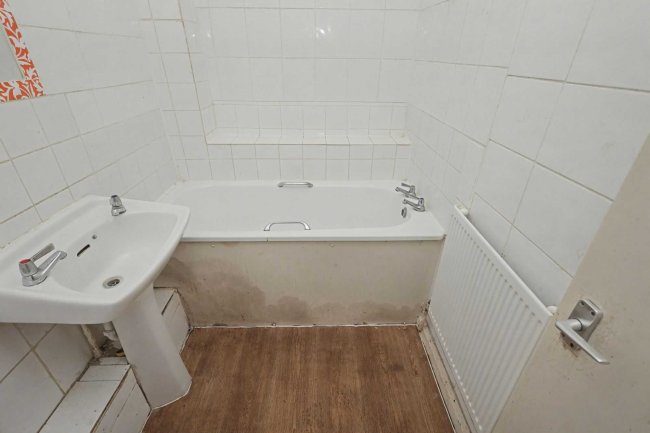 Flat B, 65 Amberley Road, London W9 2JL 7