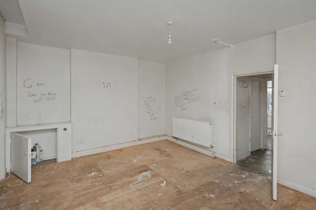 Flat B, 65 Amberley Road, London W9 2JL 7