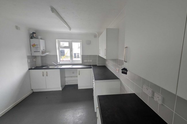 208 Windham Road, Bournemouth, Dorset BH1 4QX 2