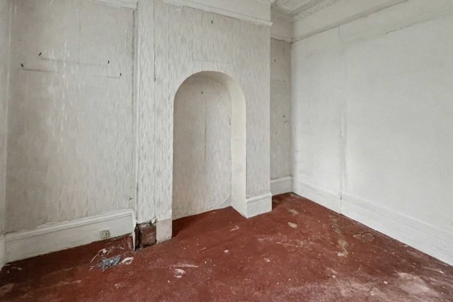 22 Fernham Road, Thornton Heath, CR7 8JD 6