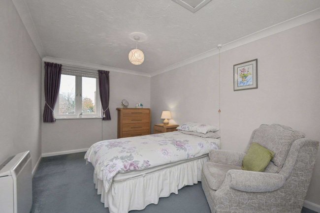 33 Spalding Court, Cedar Avenue, Chelmsford, CM1 2UZ 5