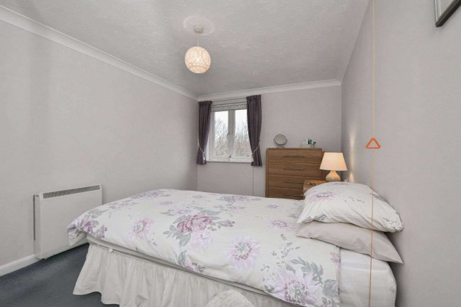 33 Spalding Court, Cedar Avenue, Chelmsford, CM1 2UZ 5