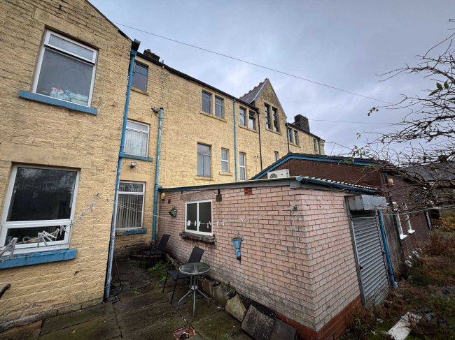 Mossley Central Conservative Club, 6-8 Mountain Street, Mossley, Ashton-Under-Lyne OL5 0EY 8