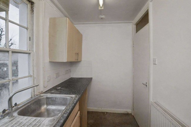 20c Queensdale Road, London, W11 4QB 5