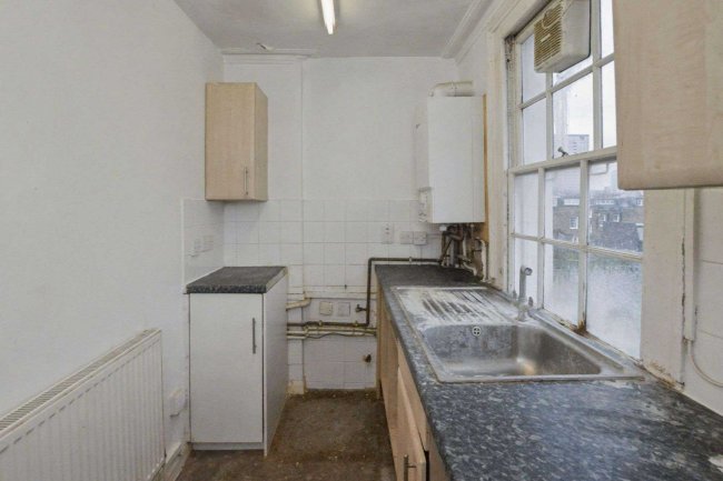 20c Queensdale Road, London, W11 4QB 5