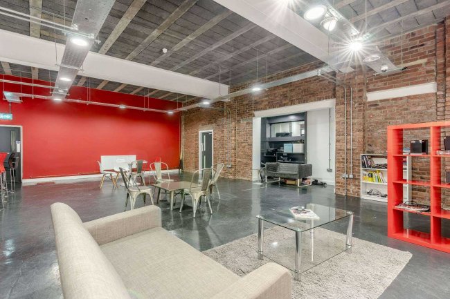 Jam Jar Studios, 5 Mulgrave Terrace, Gateshead, NE8 1PQ 4