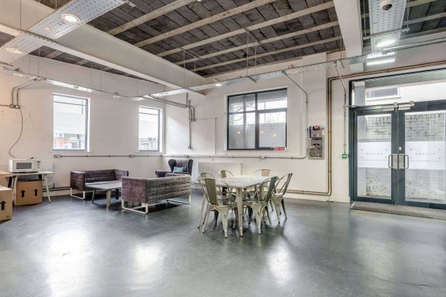 Jam Jar Studios, 5 Mulgrave Terrace, Gateshead, NE8 1PQ 4