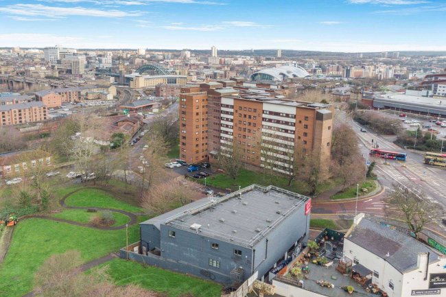 Jam Jar Studios, 5 Mulgrave Terrace, Gateshead, NE8 1PQ 4