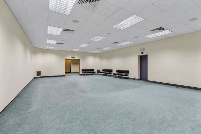 16 Hill Road, Carshalton, Sutton, SM5 3RA 2