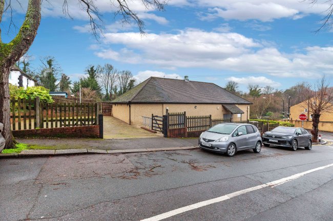 16 Hill Road, Carshalton, Sutton, SM5 3RA 2