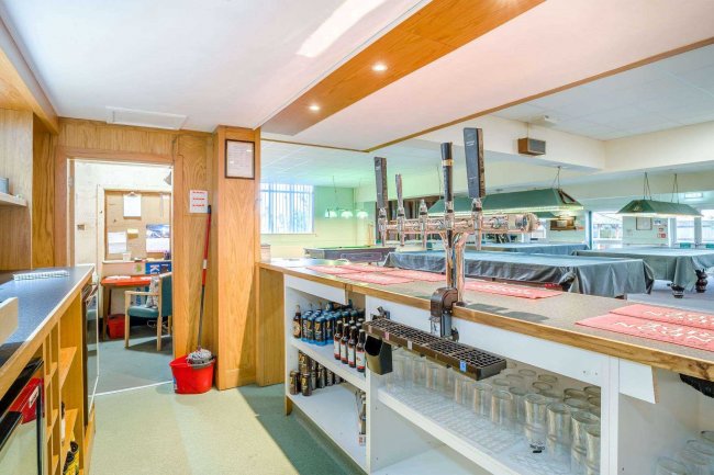 Broadstone Social Club, Tudor Road, Broadstone, BH18 8AW 1