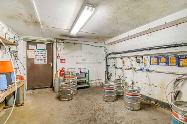 Broadstone Social Club, Tudor Road, Broadstone, BH18 8AW 1