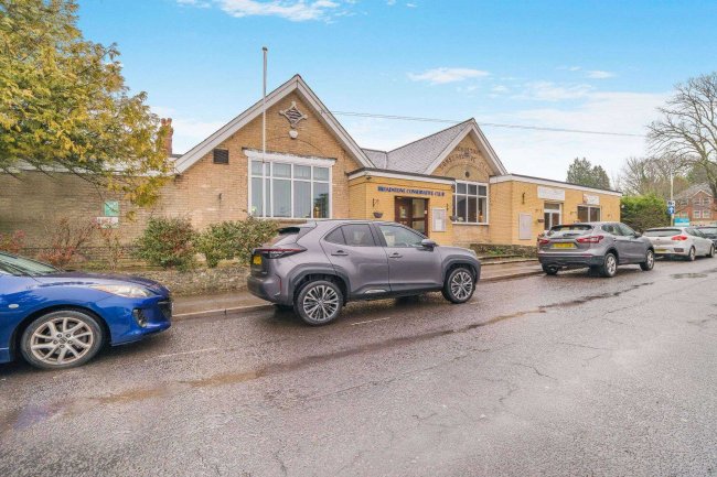 Broadstone Social Club, Tudor Road, Broadstone, BH18 8AW 1