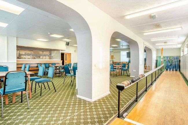 Wyndham Social Club, Harbour Road, Barry, CF62 5RZ 5