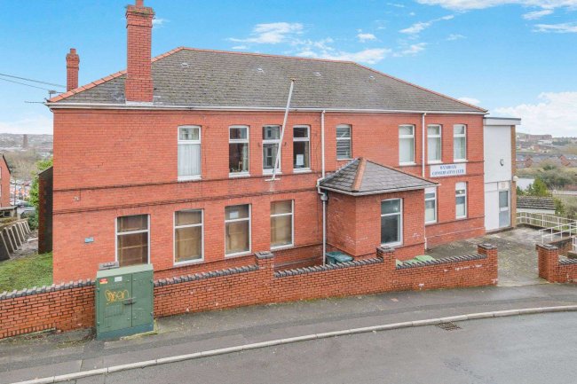 Wyndham Social Club, Harbour Road, Barry, CF62 5RZ 5