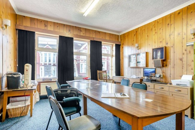 Wyndham Social Club, Harbour Road, Barry, CF62 5RZ 5