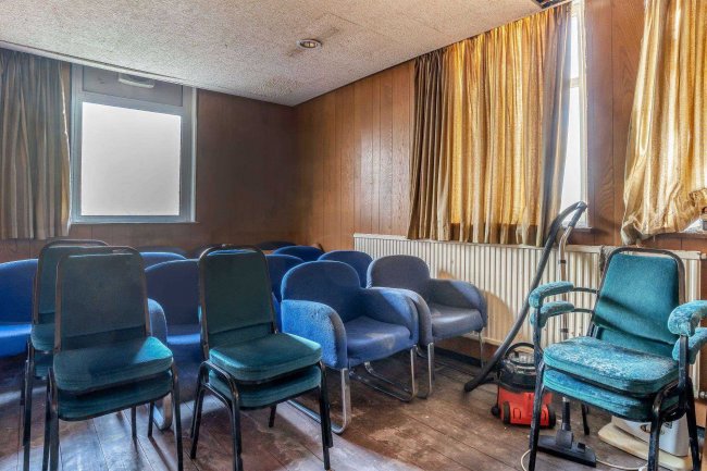 Wyndham Social Club, Harbour Road, Barry, CF62 5RZ 5