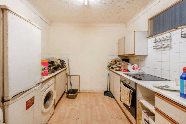 Dawlish Social Club, 24-26 Park Road, Dawlish EX7 9LH 8