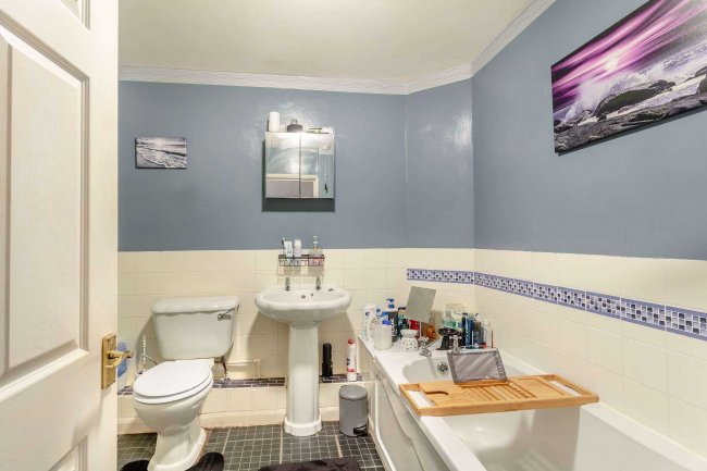 Dawlish Social Club, 24-26 Park Road, Dawlish EX7 9LH 8