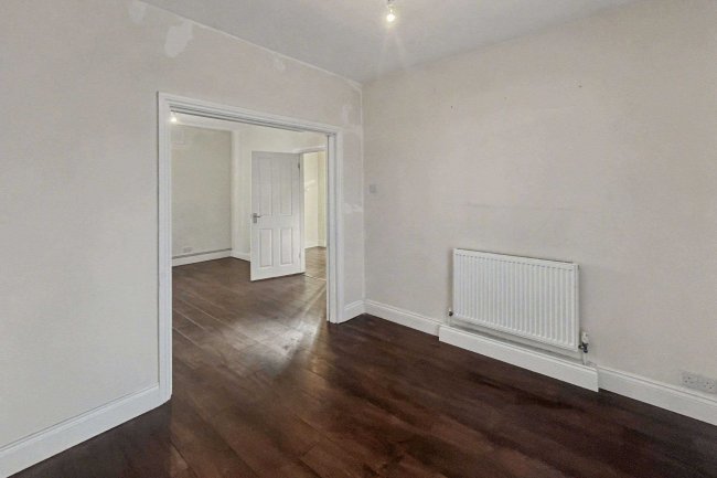 375 Downham Way, Bromley, Kent, BR1 5EW 9