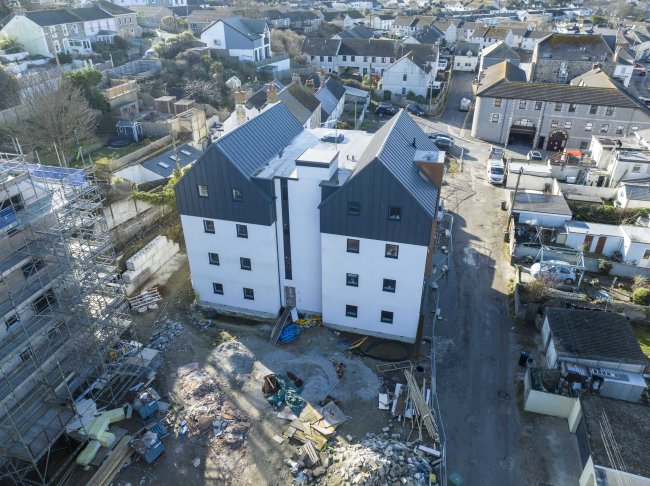 Copper House, Hayle, Cornwall, TR27 4DZ 6