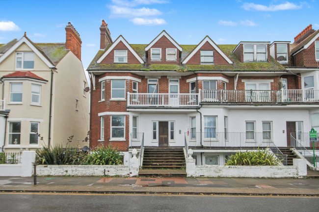 Flat 8, 77 - 78 Royal Parade, Eastbourne, BN22 7AF 7